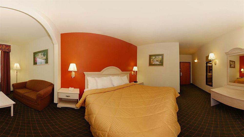 Quality Inn Buffalo Экстерьер фото