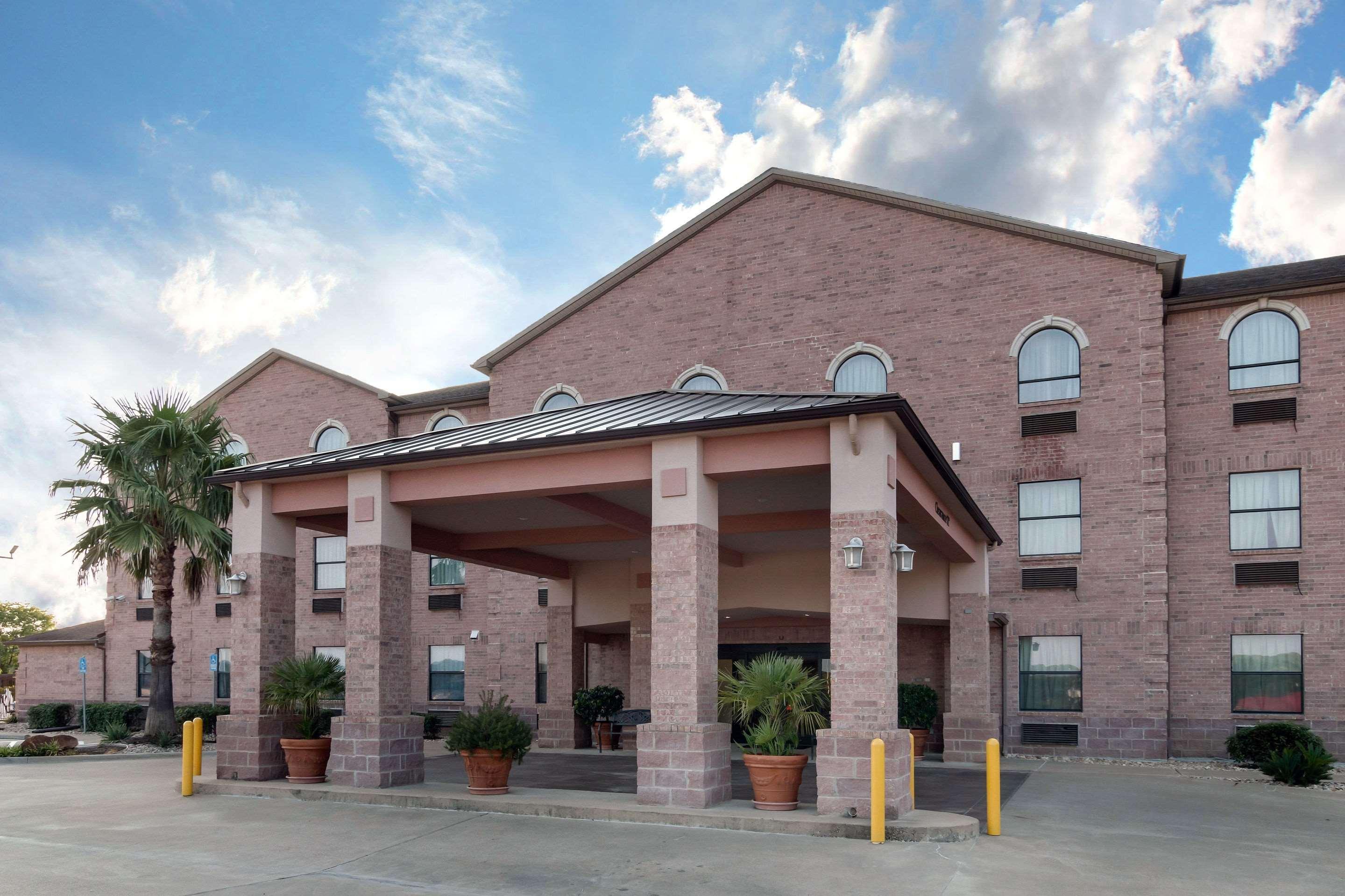 Quality Inn Buffalo Экстерьер фото