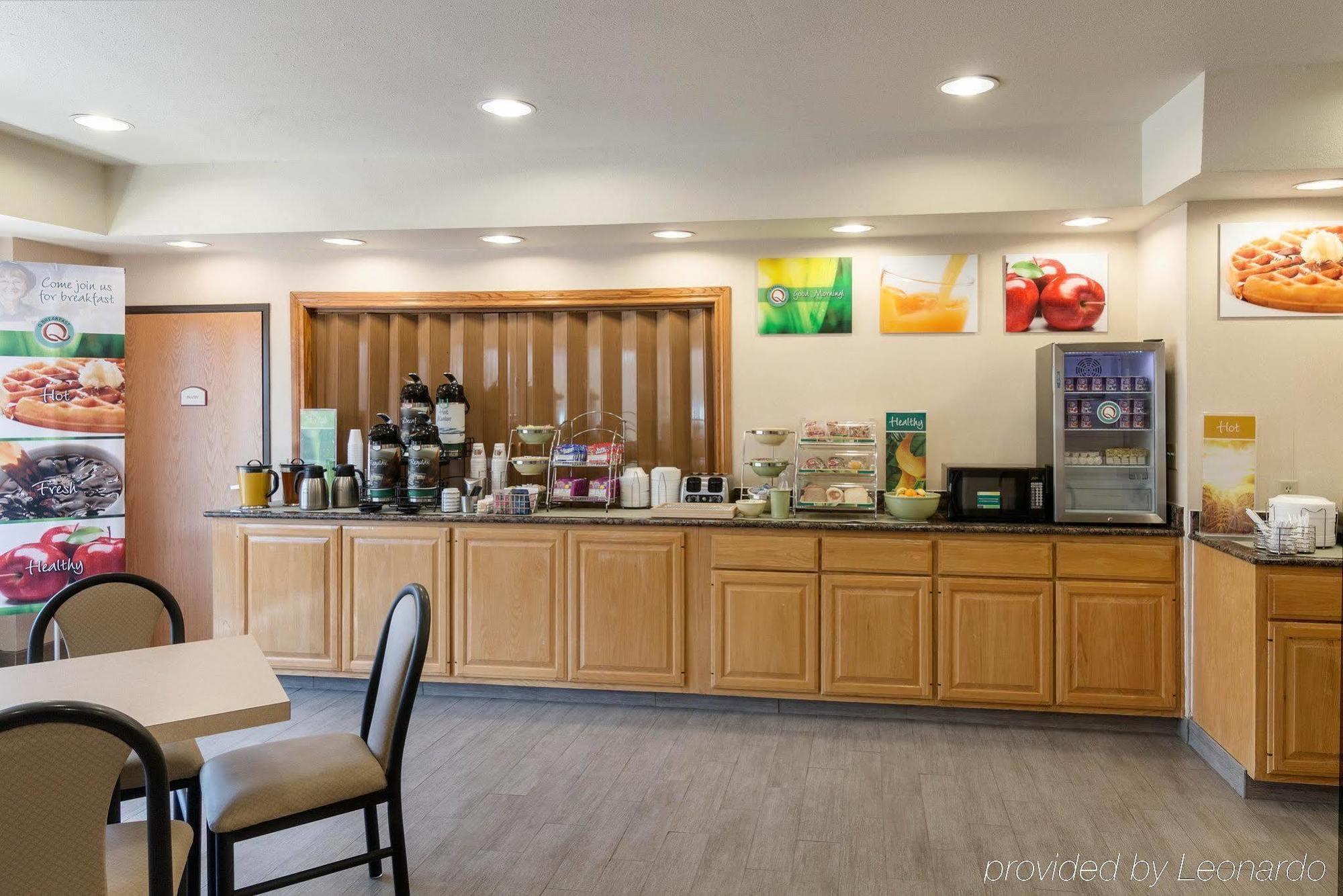 Quality Inn Buffalo Экстерьер фото